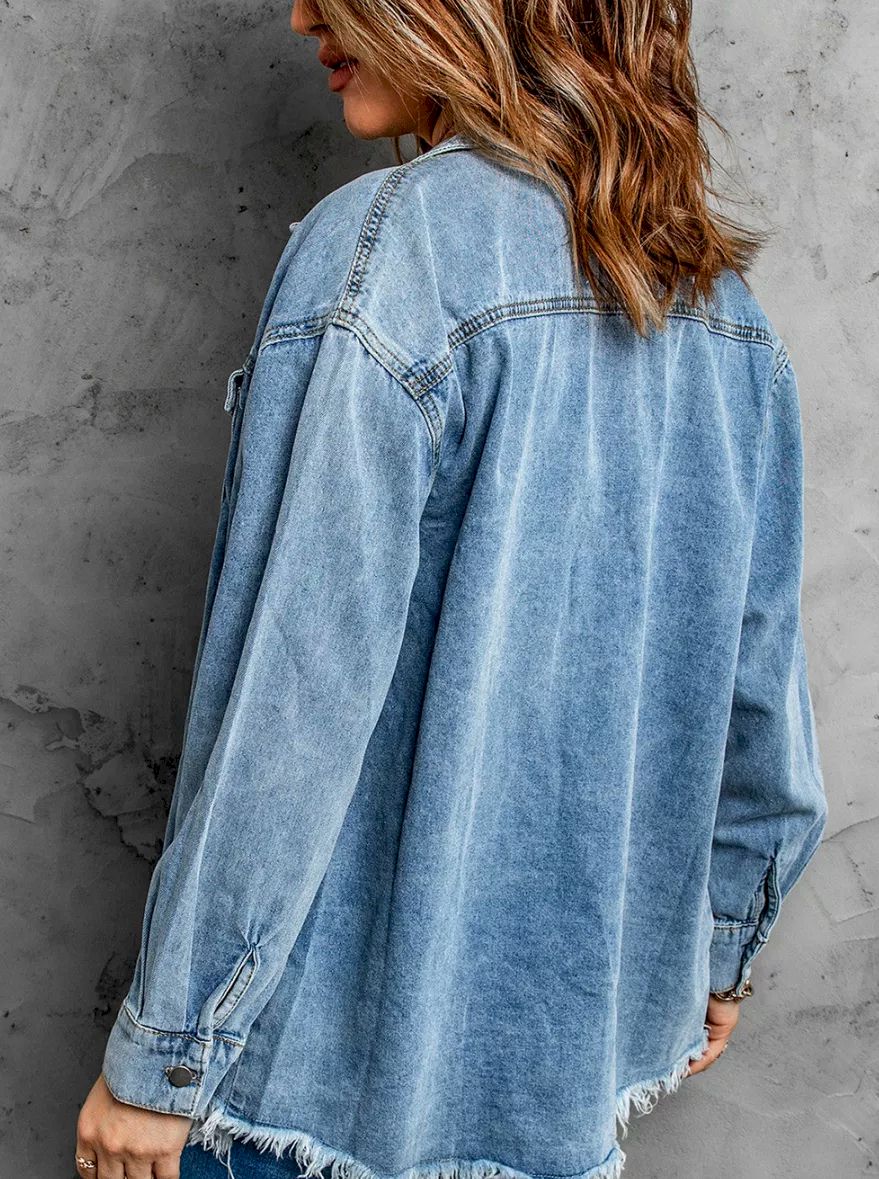 Pocket Raw Hem Buttoned Denim Jacket
