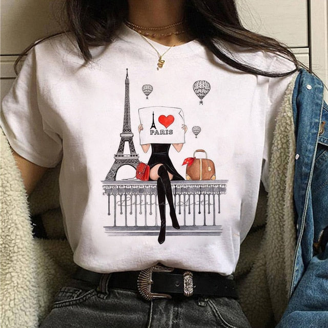 New Vogue Graphic T-shirt