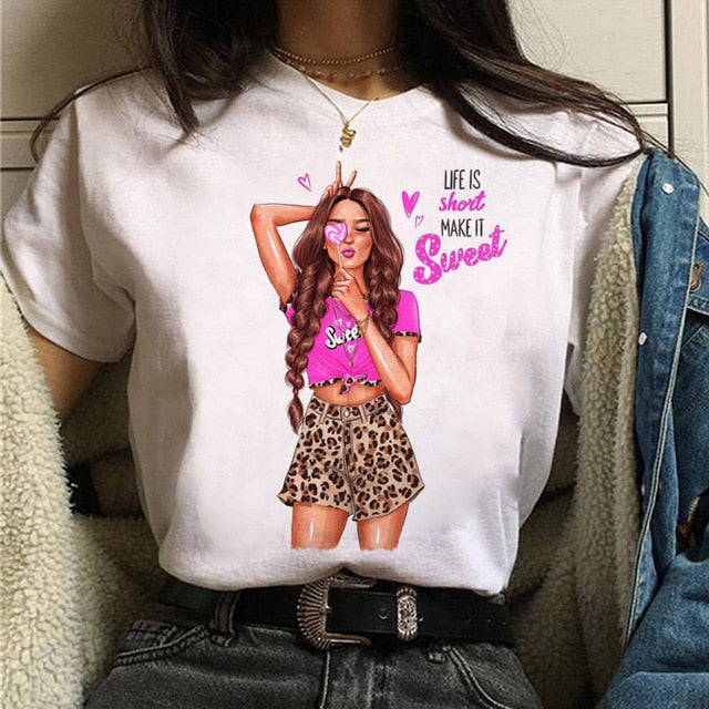 New Vogue Graphic T-shirt