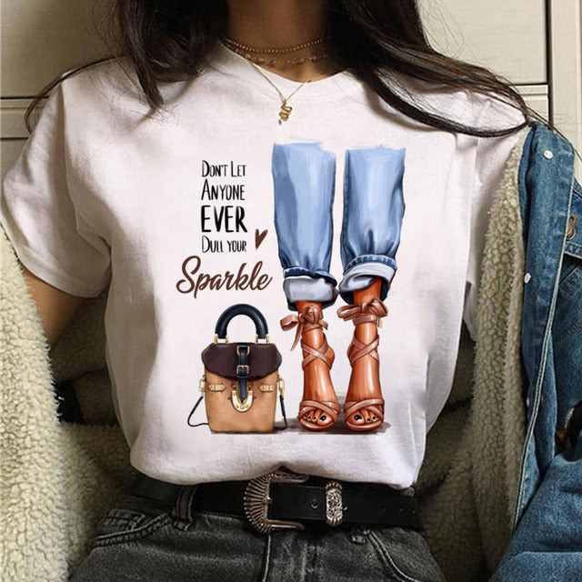 New Vogue Graphic T-shirt