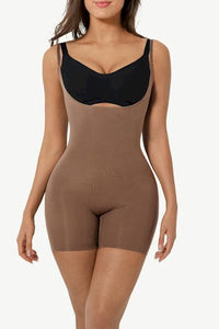 All-in-One Confidence: Seamless Shapewear for a Flawless Silhouette