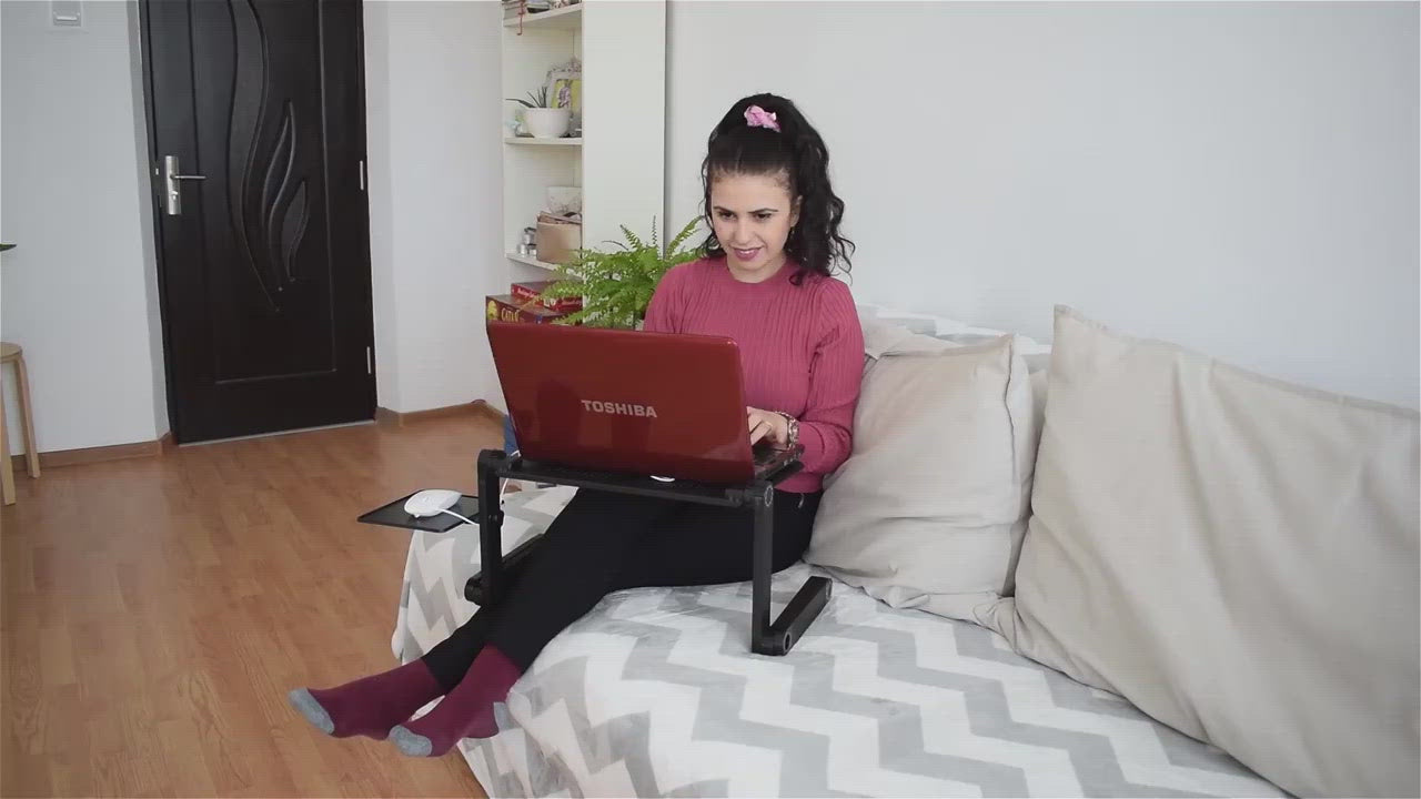 Adjustable Aluminum Laptop  Ergonomic Portable Desk With Mouse Pad
